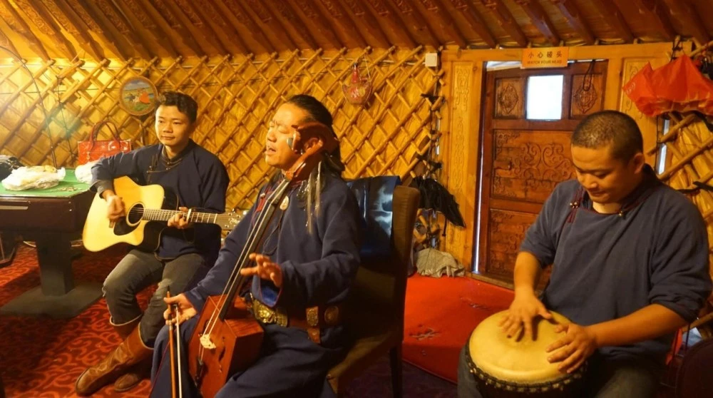 抖音直播唱歌伴奏用什么软件_抖音直播唱歌必备伴奏软件_抖音直播唱歌伴奏软件哪个好