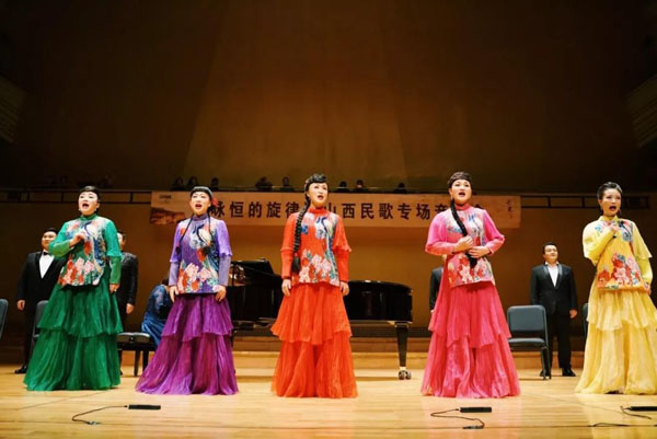 抖音直播唱歌伴奏用什么软件_抖音直播唱歌必备伴奏软件_抖音直播唱歌伴奏软件哪个好