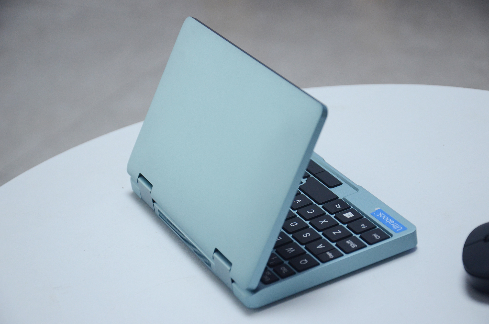 触摸屏笔记本_触摸笔记本屏幕驱动板_触摸笔记本屏幕漏胶