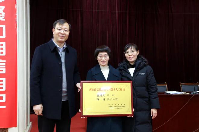 花开张美丽画风_花开张美丽_花开张美丽是什么鬼