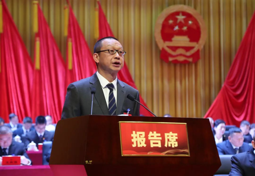 adb查看包名和启动名_adb命令查看包名_查看包名的命令