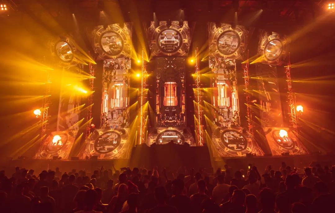 雏月加代_雏月加代人物百科_雏月加代嫁给谁了