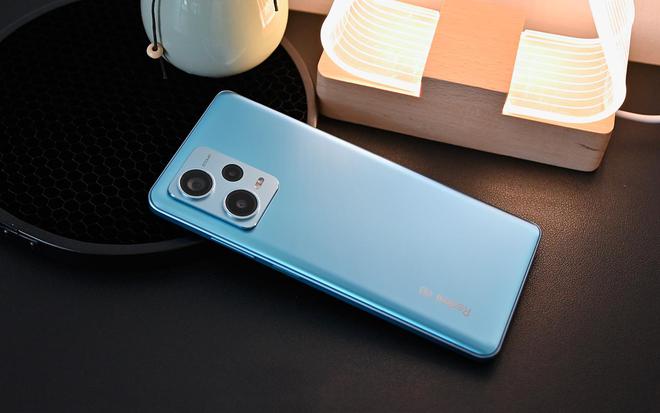 荣耀x30和红米note11哪个好_红米note11和荣耀x30_红米note10和荣耀30