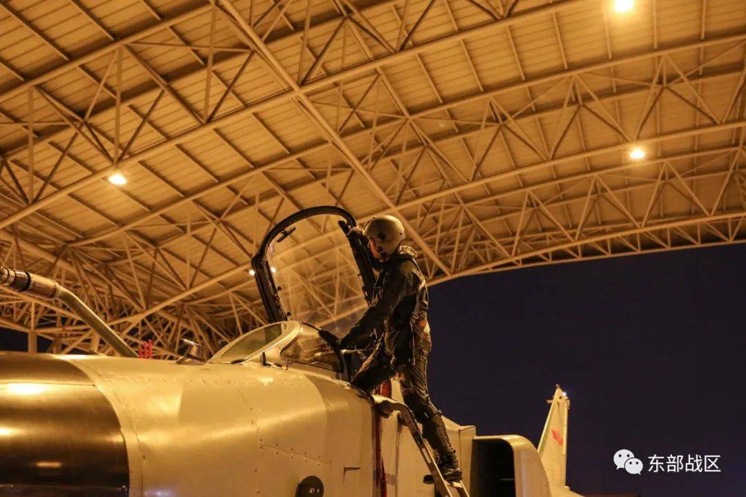 战斗英文_英文战斗机_英文战斗名