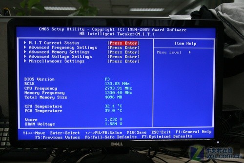 技嘉主板开机进bios快捷键_技嘉主板进bios_技嘉主板进入bios按哪个键