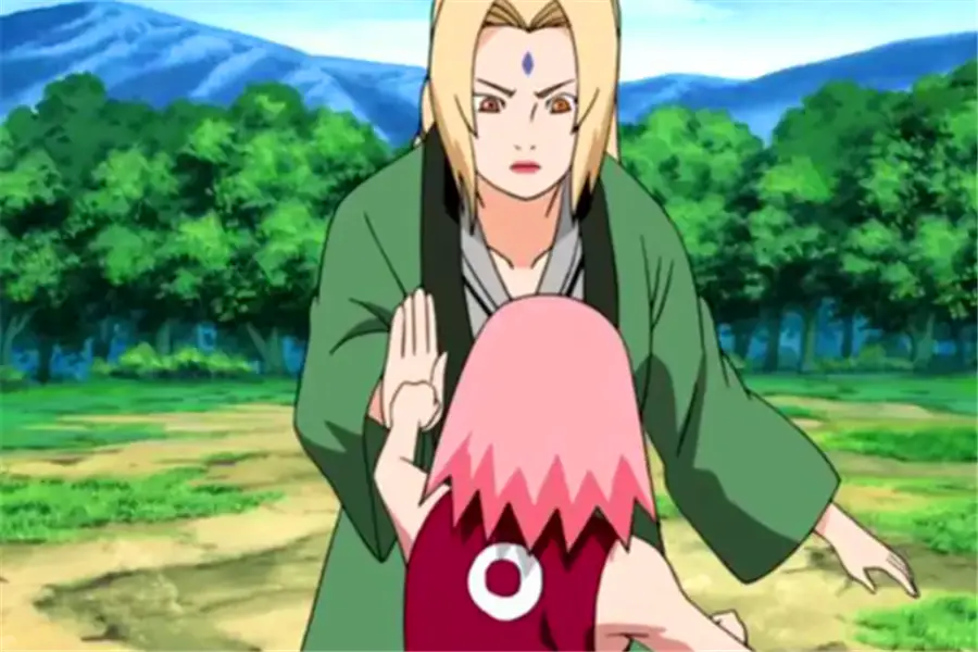 小樱哪一集拜纲手为师_雏田小樱纲手被爆动漫_纲手和小樱谁的力气更大