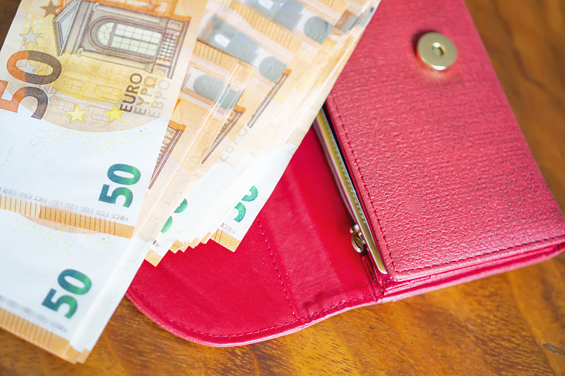 tp钱包百科-TP 钱包：数字货币爱好者的贴心小助手，安全又易用