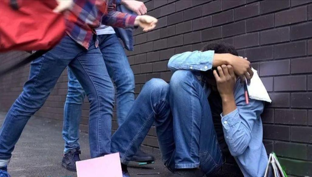 摸胸软件_摸胸软件_摸胸软件